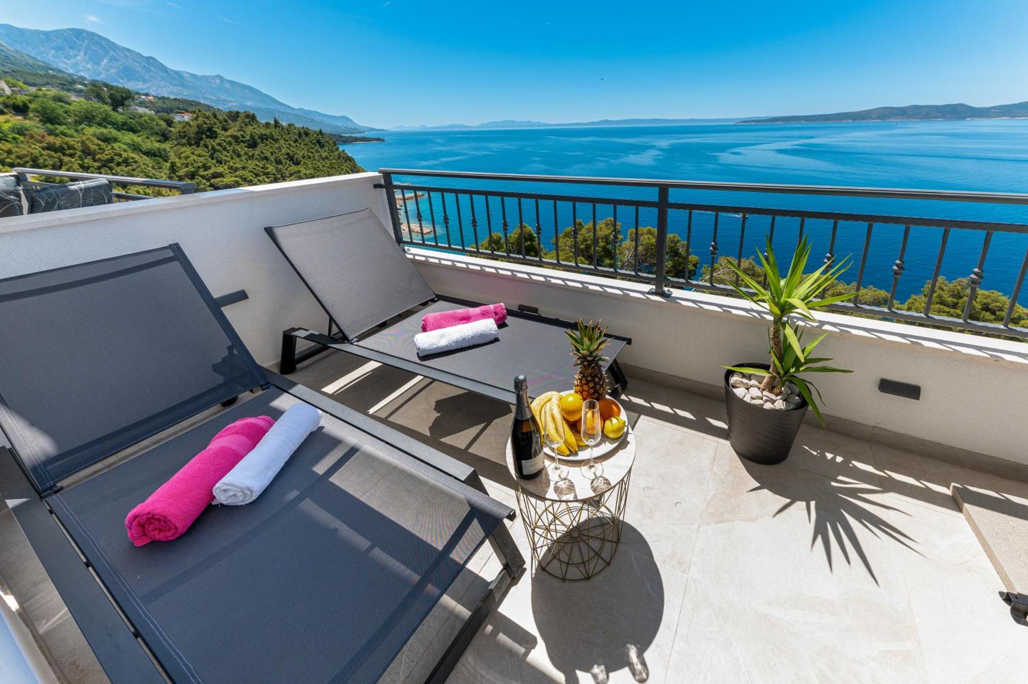 Seaview Apartments Nives Brela Zimmer foto