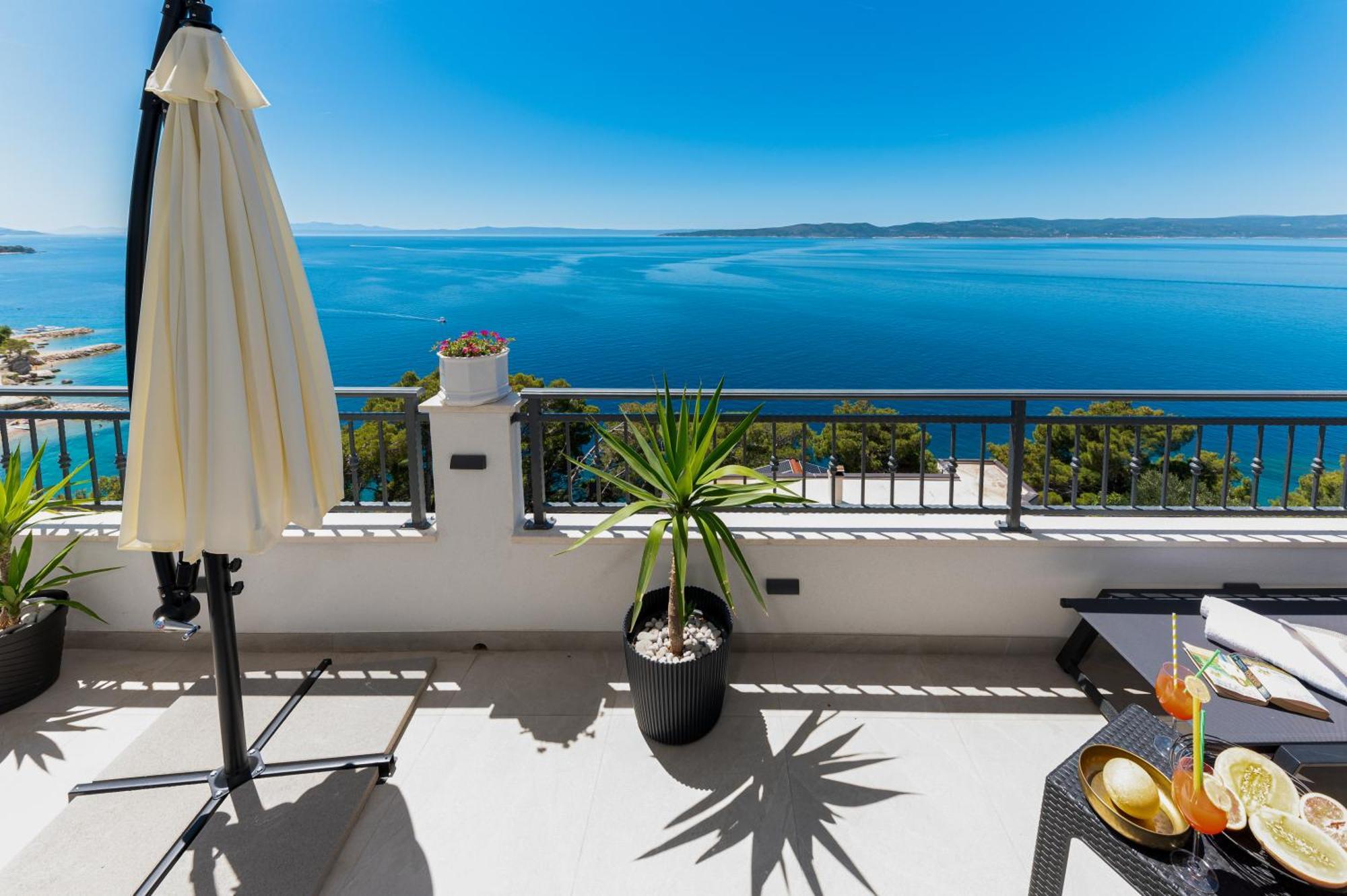 Seaview Apartments Nives Brela Zimmer foto