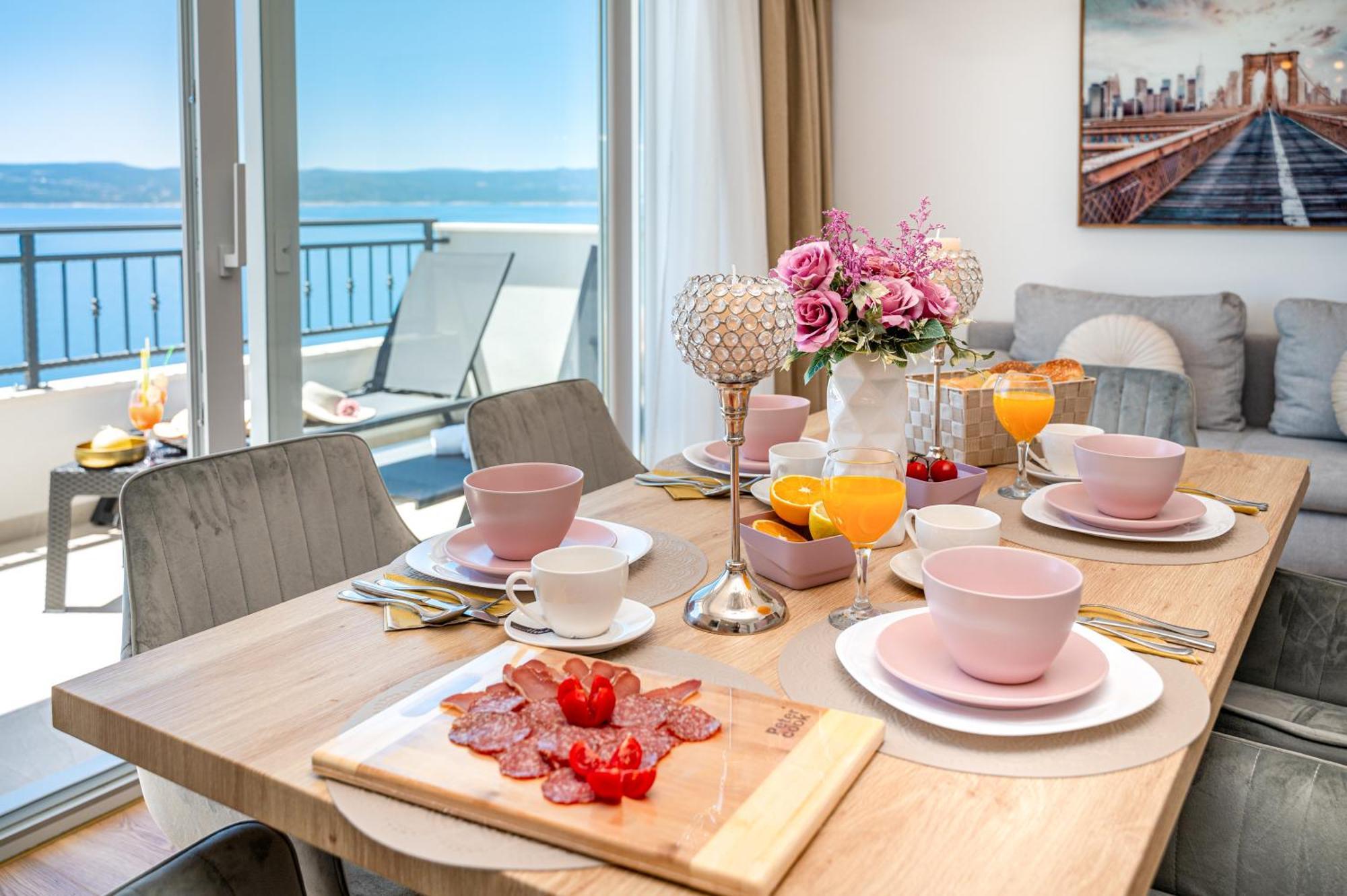 Seaview Apartments Nives Brela Zimmer foto
