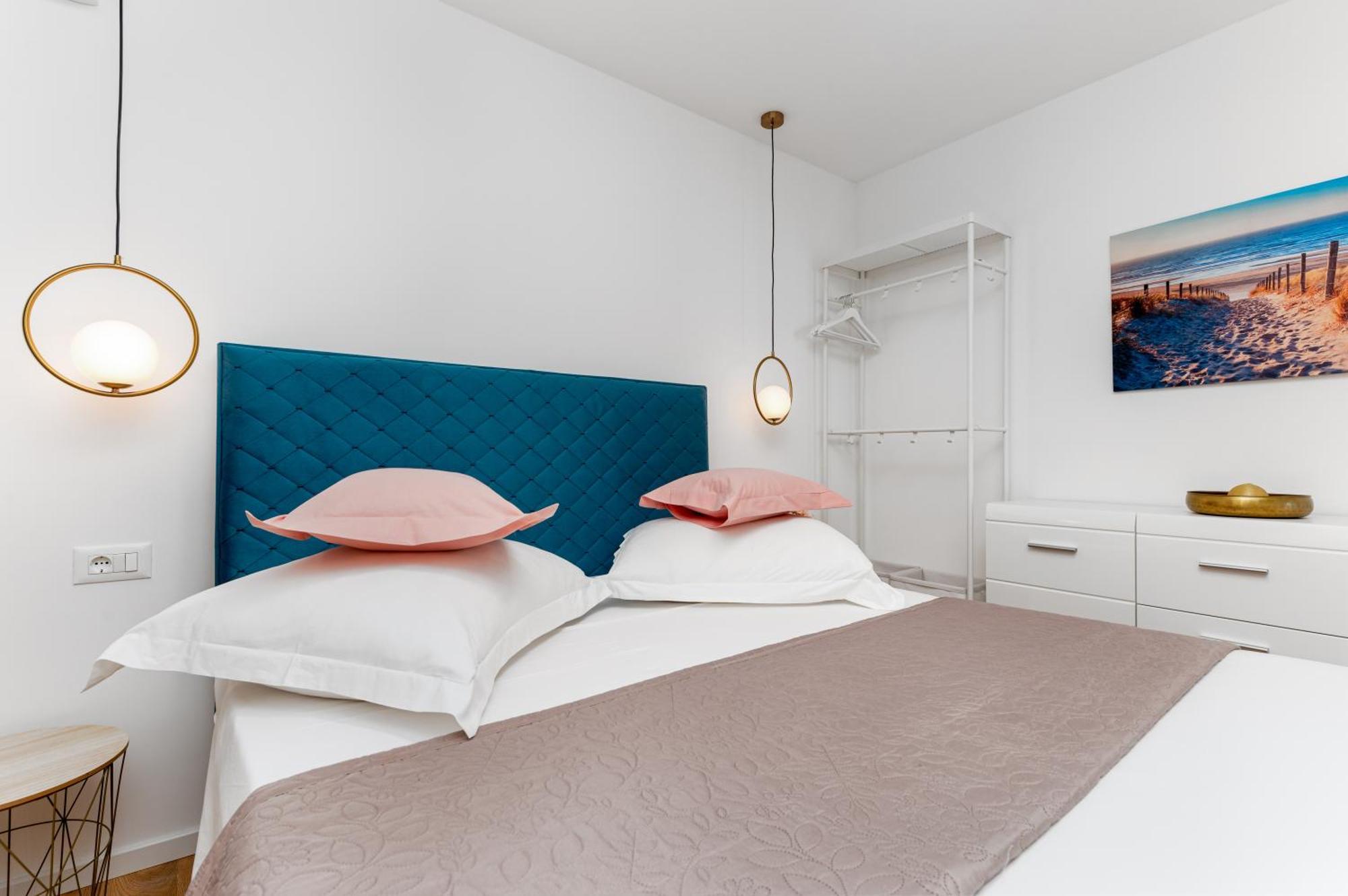 Seaview Apartments Nives Brela Zimmer foto