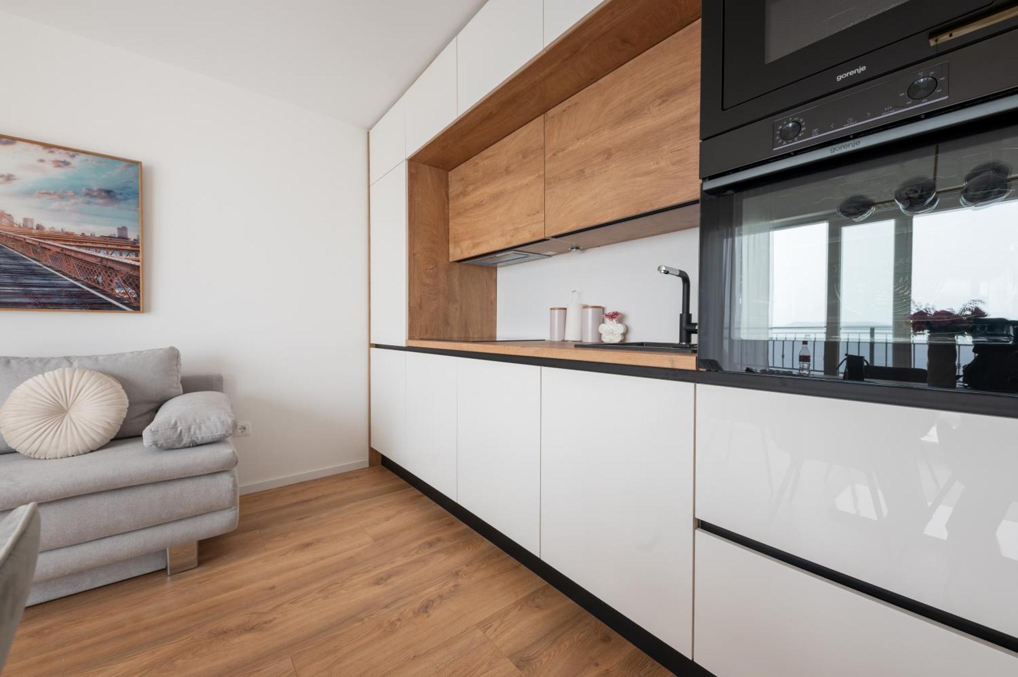 Seaview Apartments Nives Brela Zimmer foto